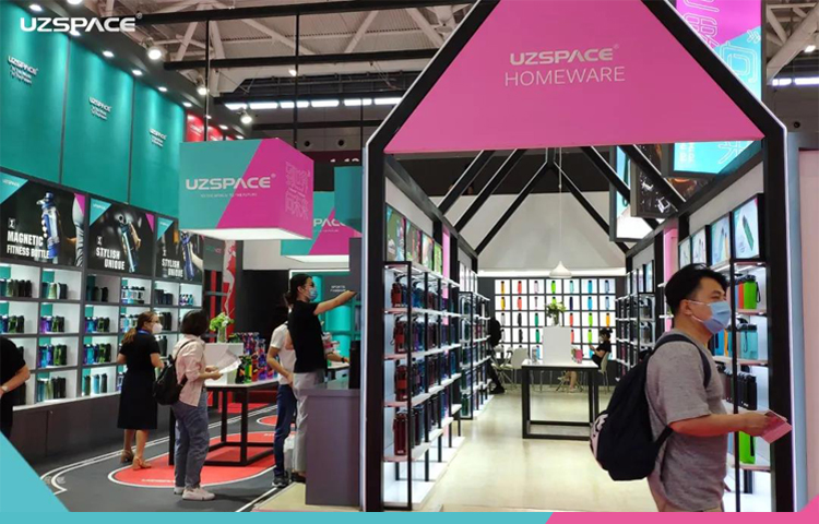 UZSPACE凯发水杯参加深圳礼品展，解锁礼品定制新功能